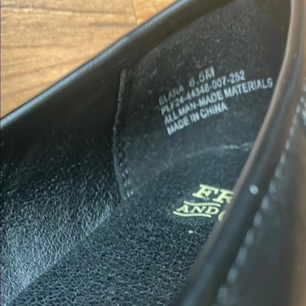 FRYE AND CO. Women's Black Studded Flats Size 6.5